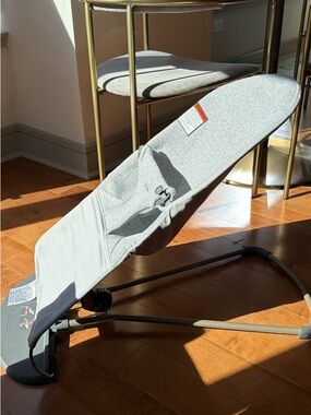 BabyBjorn Light Grey Balance Bouncer